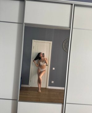 Sonya, 23